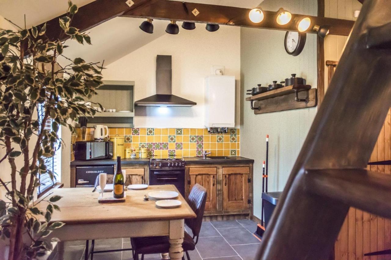 Fern Cottage - Luxurious 1 Bedroom - Blossom Farm Johnston Eksteriør billede